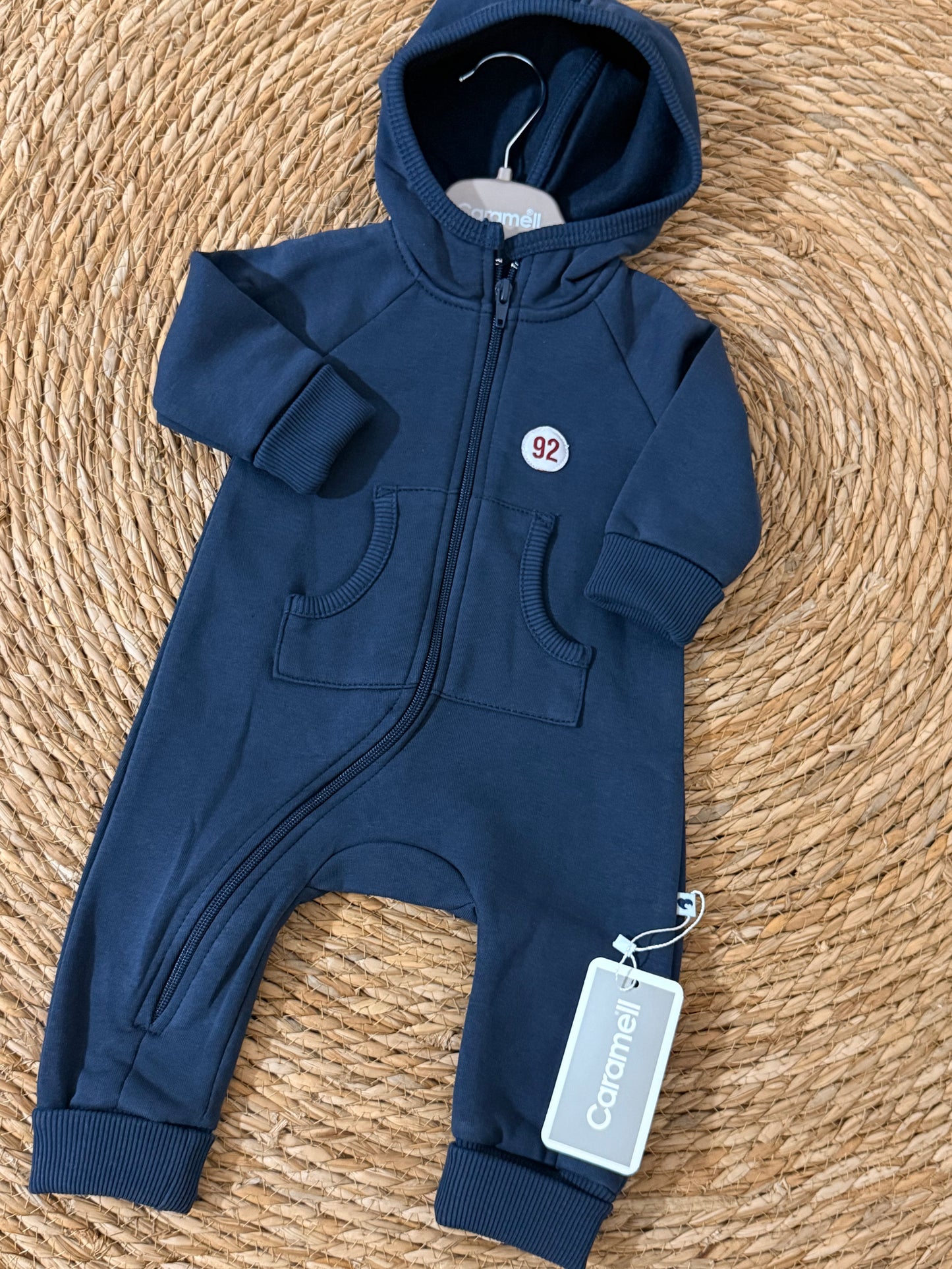 Basic Uni Overall