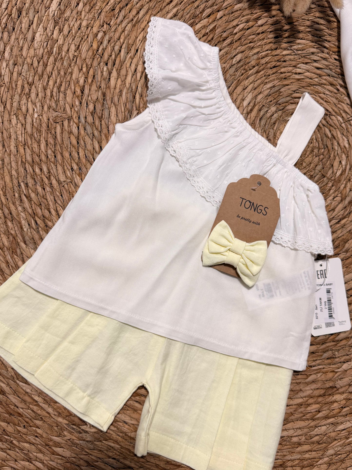 Buttercream Ruffled & Bloomers Set