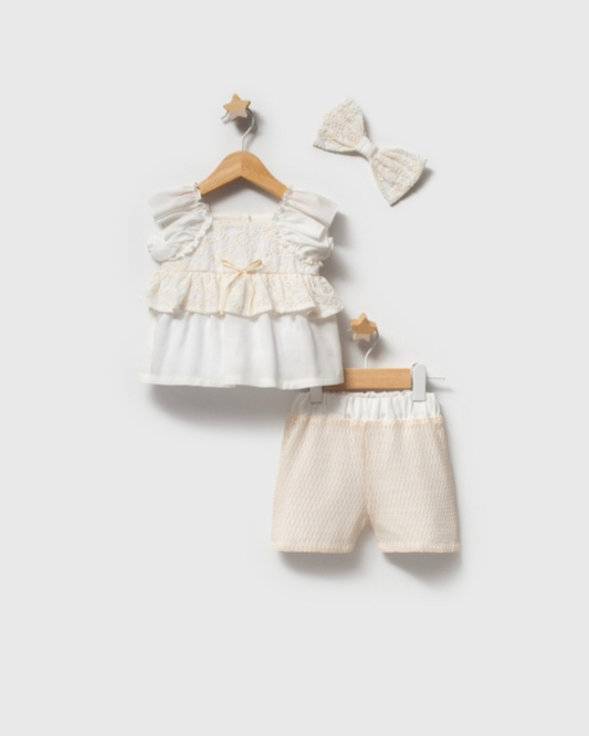 Ivory Eyelet Set