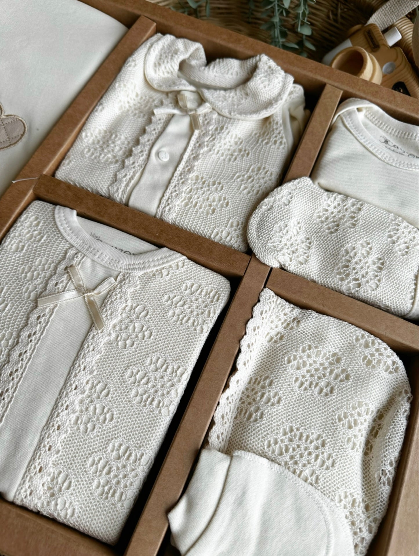 Pure Lace Hospital Set (10pcs)