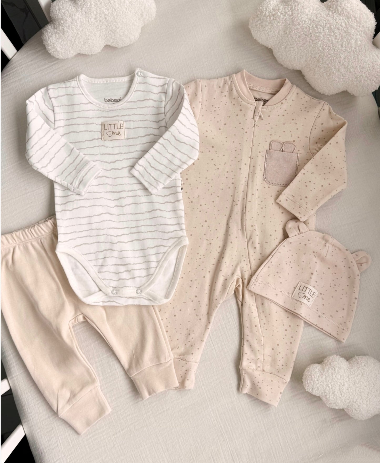 Little One Baby Set (4pcs)